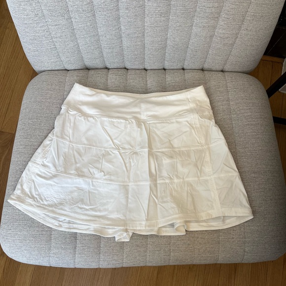 Lululemon Pace Rival Mid-Rise White Tennis Skirt 4 Tall - Picture 4 of 11